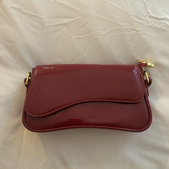 New red shoulder bag purse - Picture 2 of 6